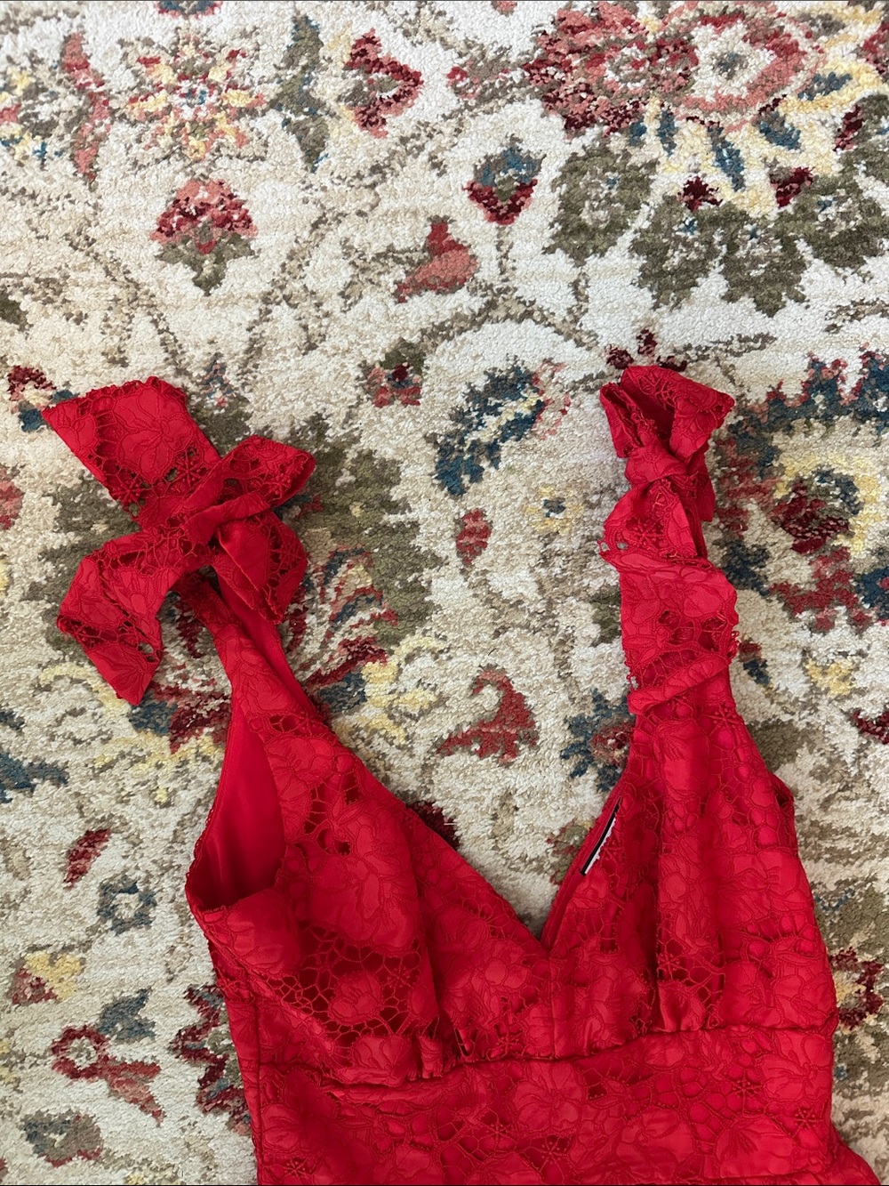 Red Lace Tie-Shoulder Midi Dress size M - Picture 4 of 4